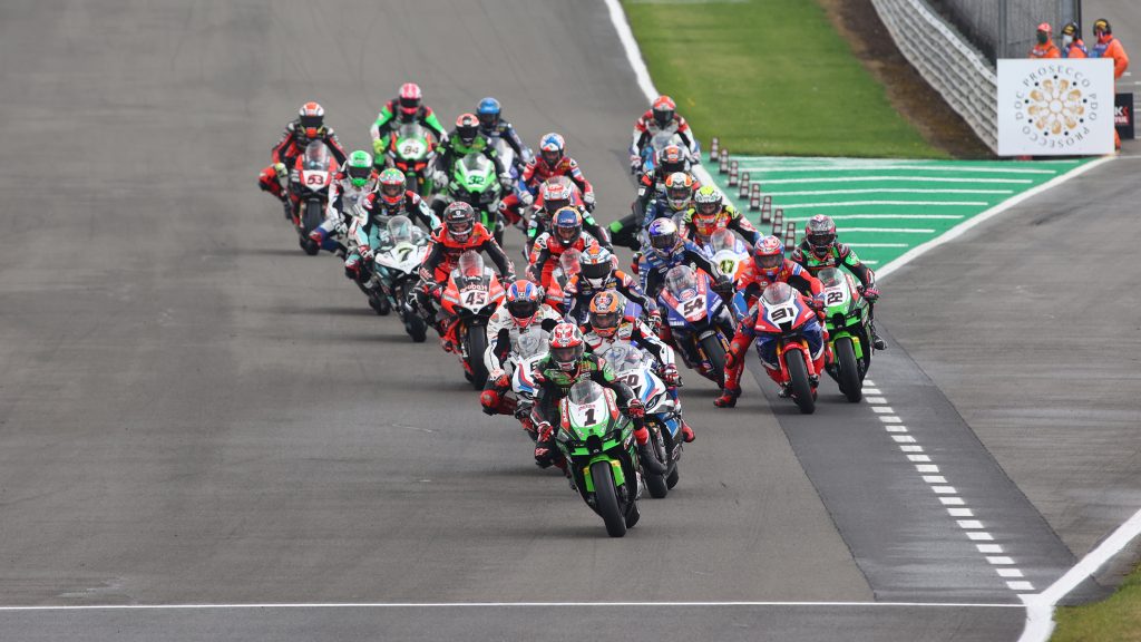 Assen awaits the World Superbike teams this weekend - Full race